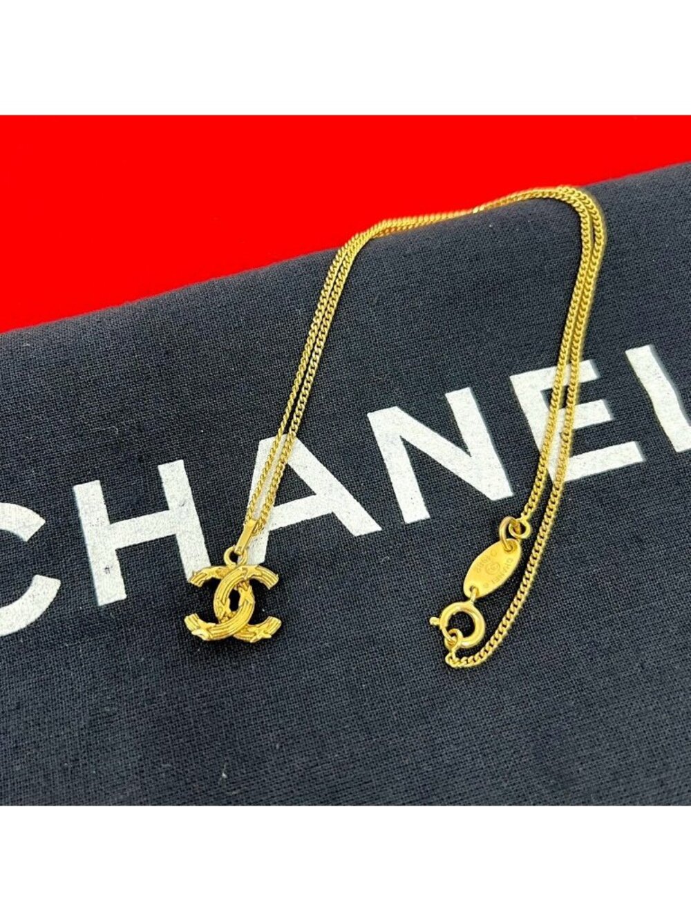 Chanel With Vintage CC Logo Motif Pendant Gold
